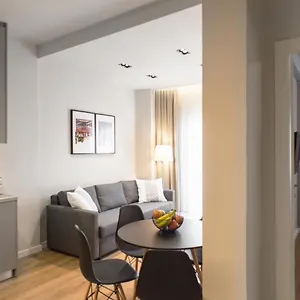  Διαμέρισμα Stylish And Renovated Retreat In Thessaloniki: Cozy At Ioulianou 33